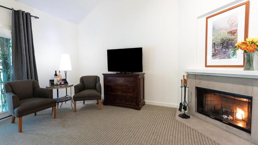 One-Bedroom Suite interior